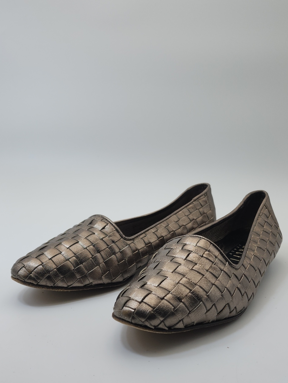 Amalfi Made in Italy Silver Leather Woven Flats Size 9.5